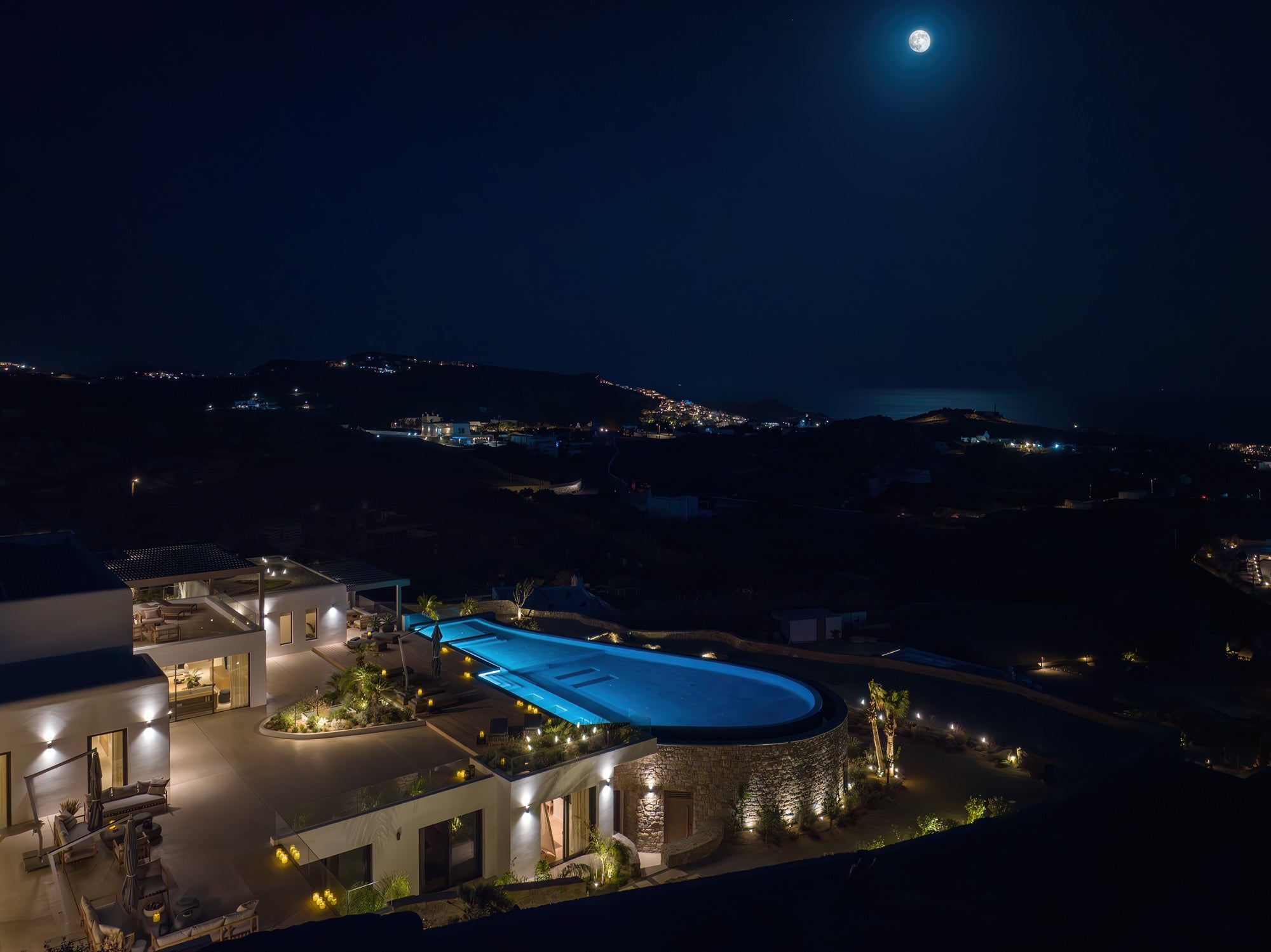Lithos Villa