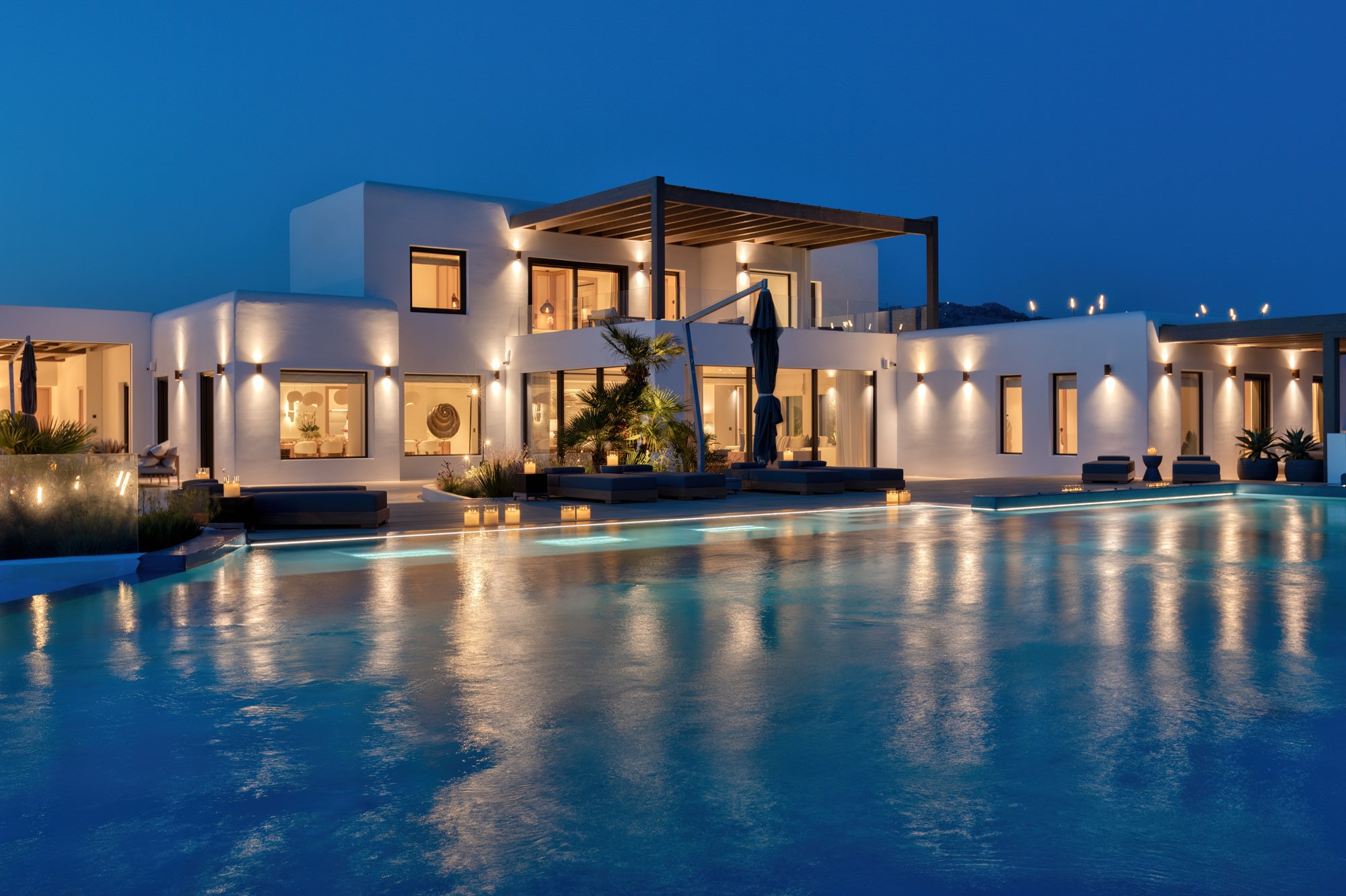 Lithos Villa