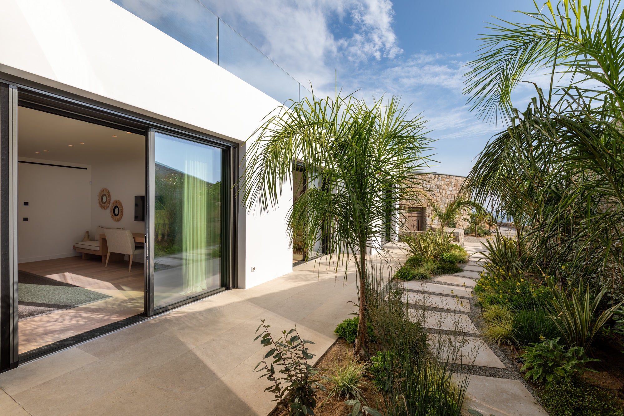 Lithos Villa