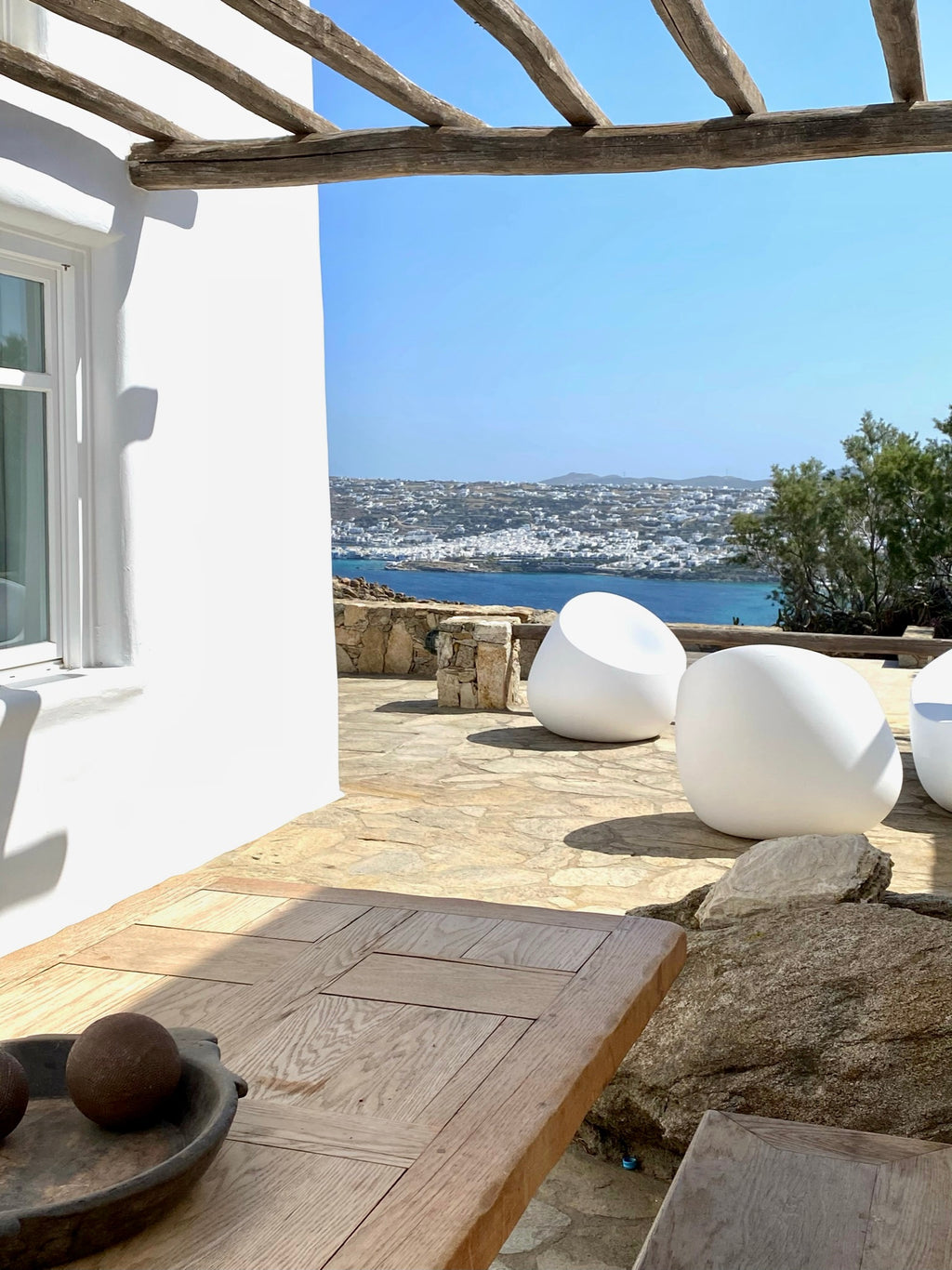 Alura Villa