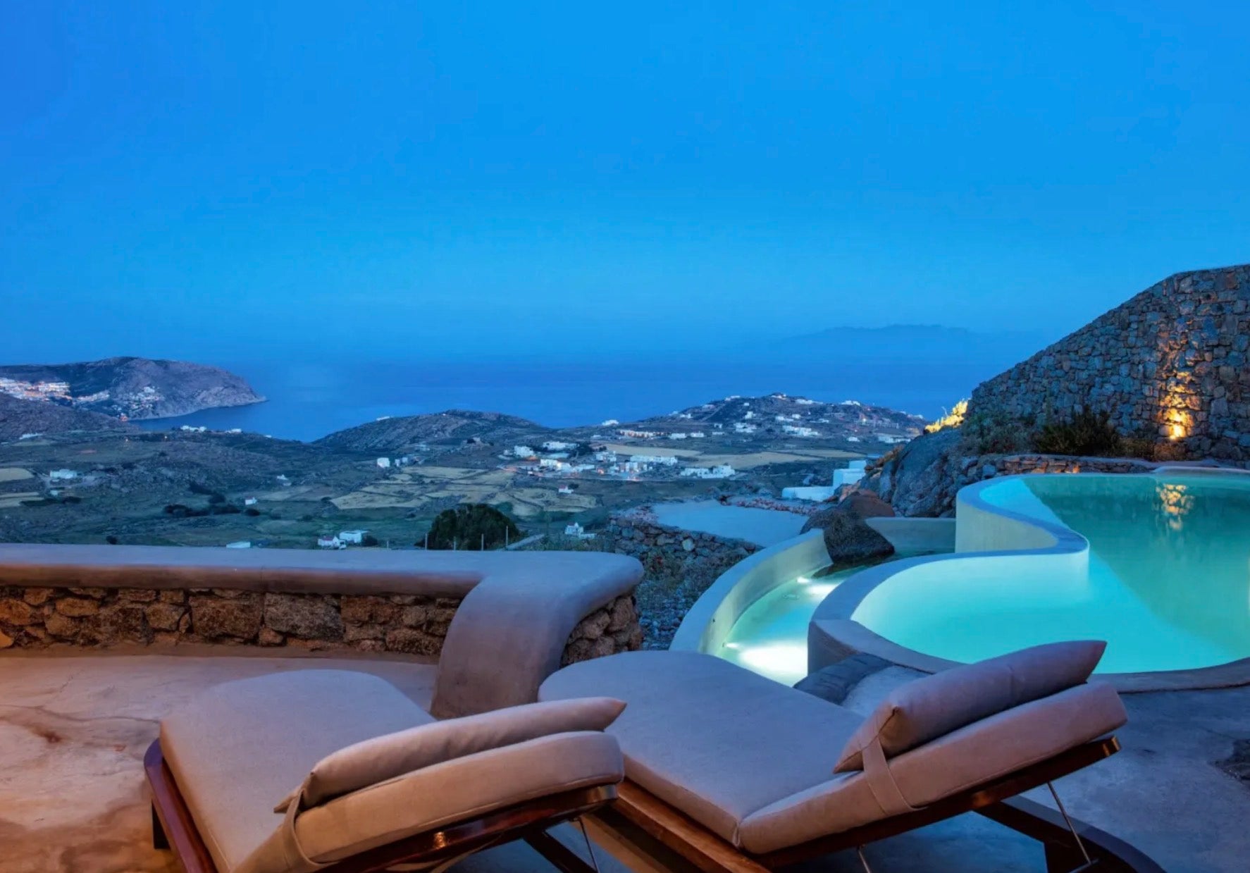 Amalthia Suite